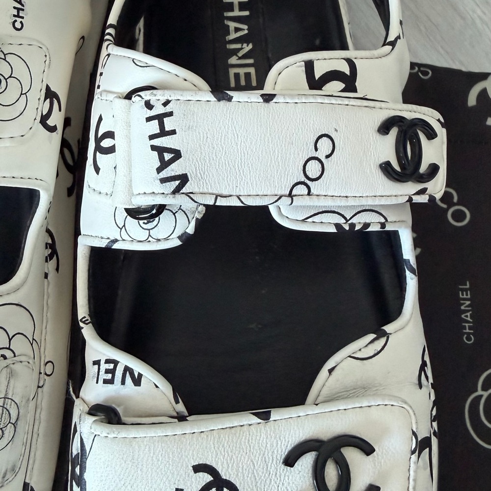 Chanel Black and White Sandals - Picture 4 of 6